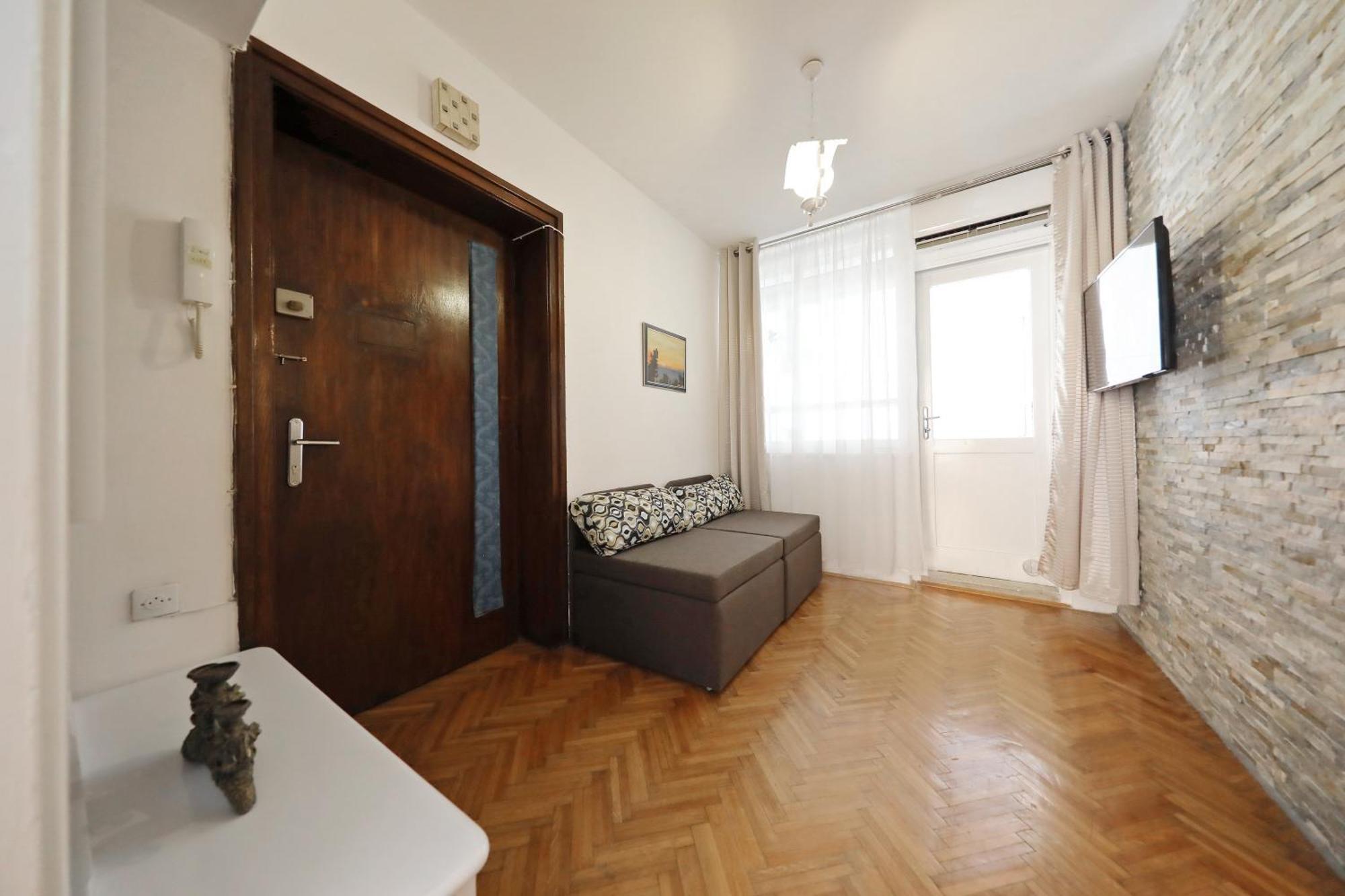 Apartament Apartman Ski