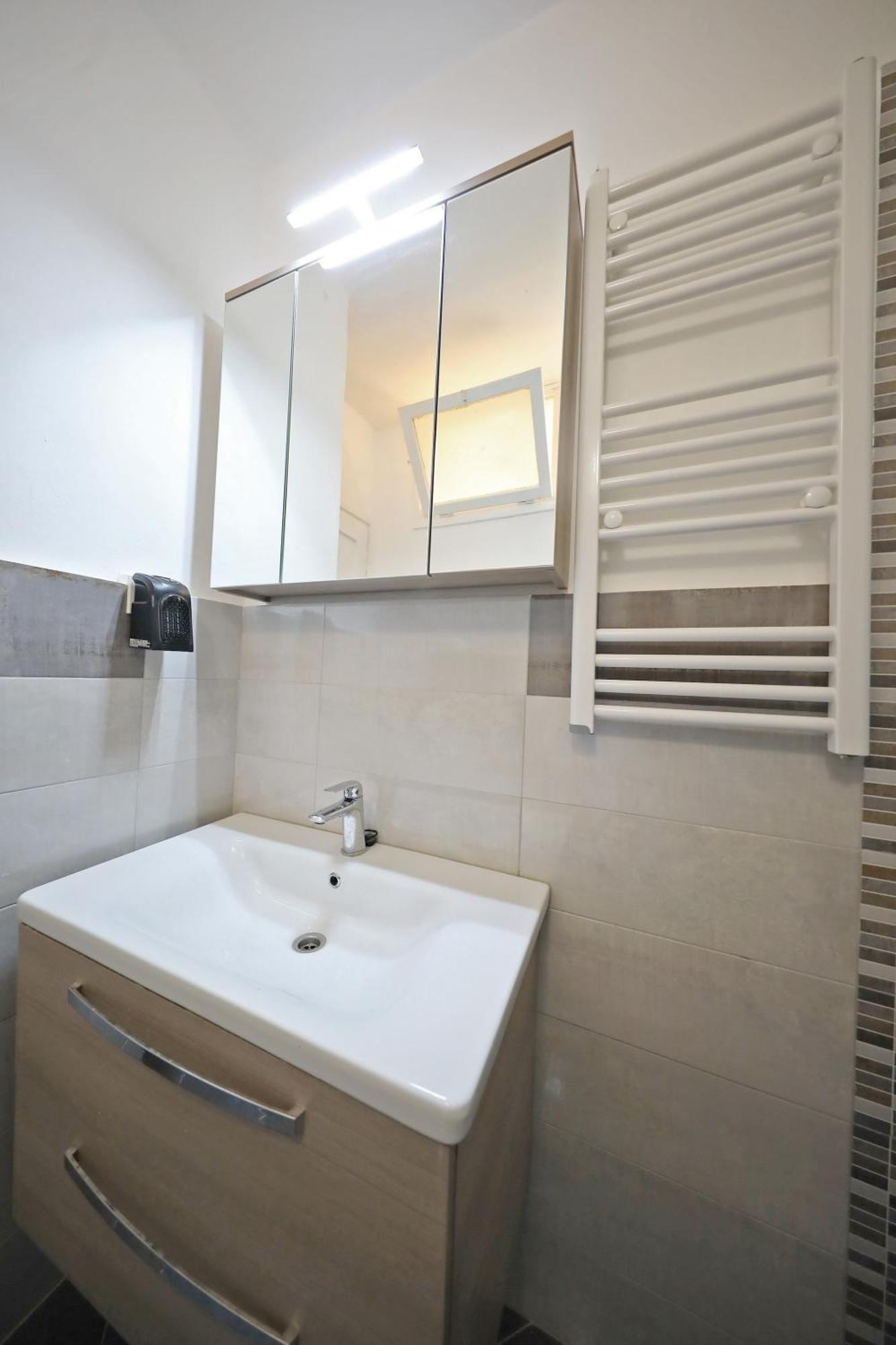 Apartament Apartman Ski